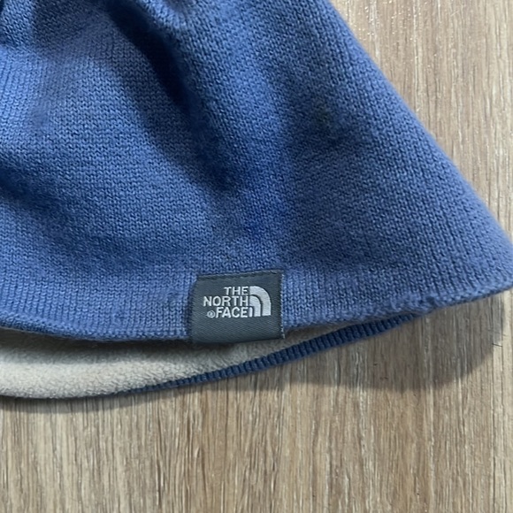 Blue North face beanie - Picture 3 of 6